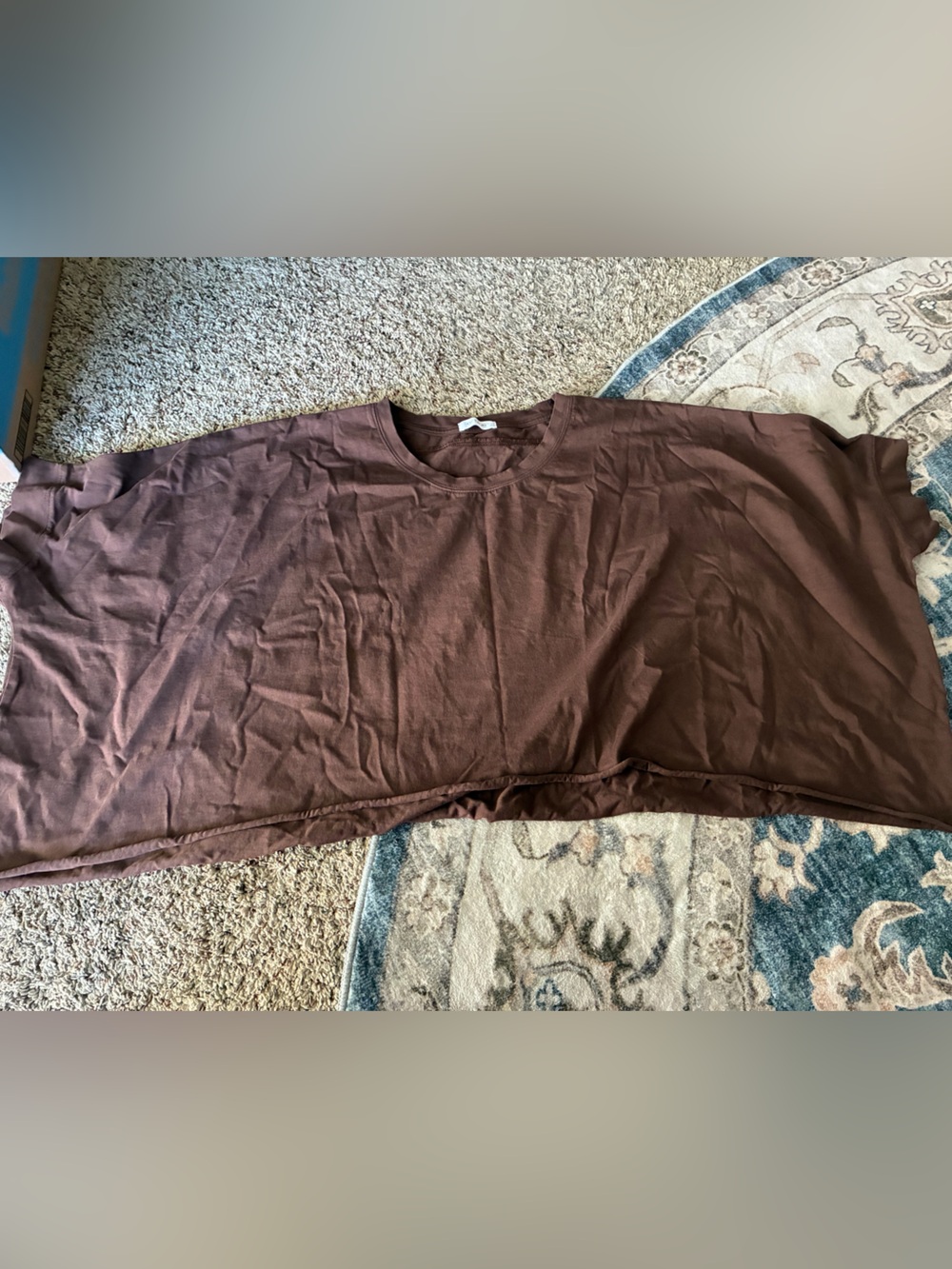 Ostaug, Size L,Classic Brown Crop short Sleeve Tee, 40” PTP, 19” front, 22” back
